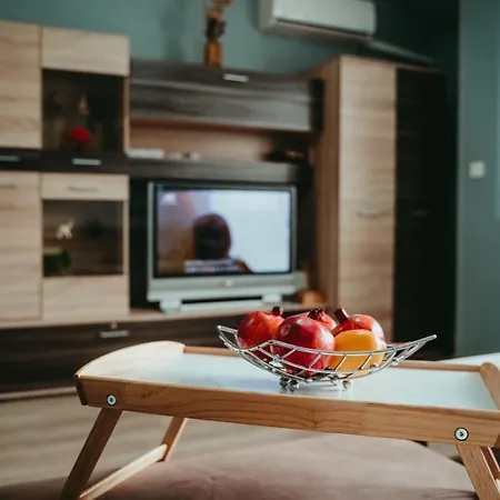 Tyulev 2 Apartment Varna