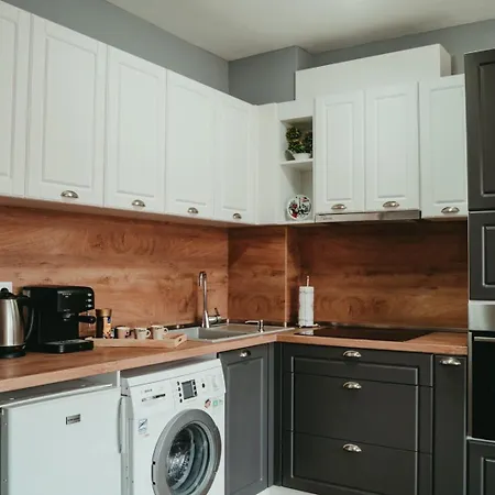Tyulev 2 Apartment Varna
